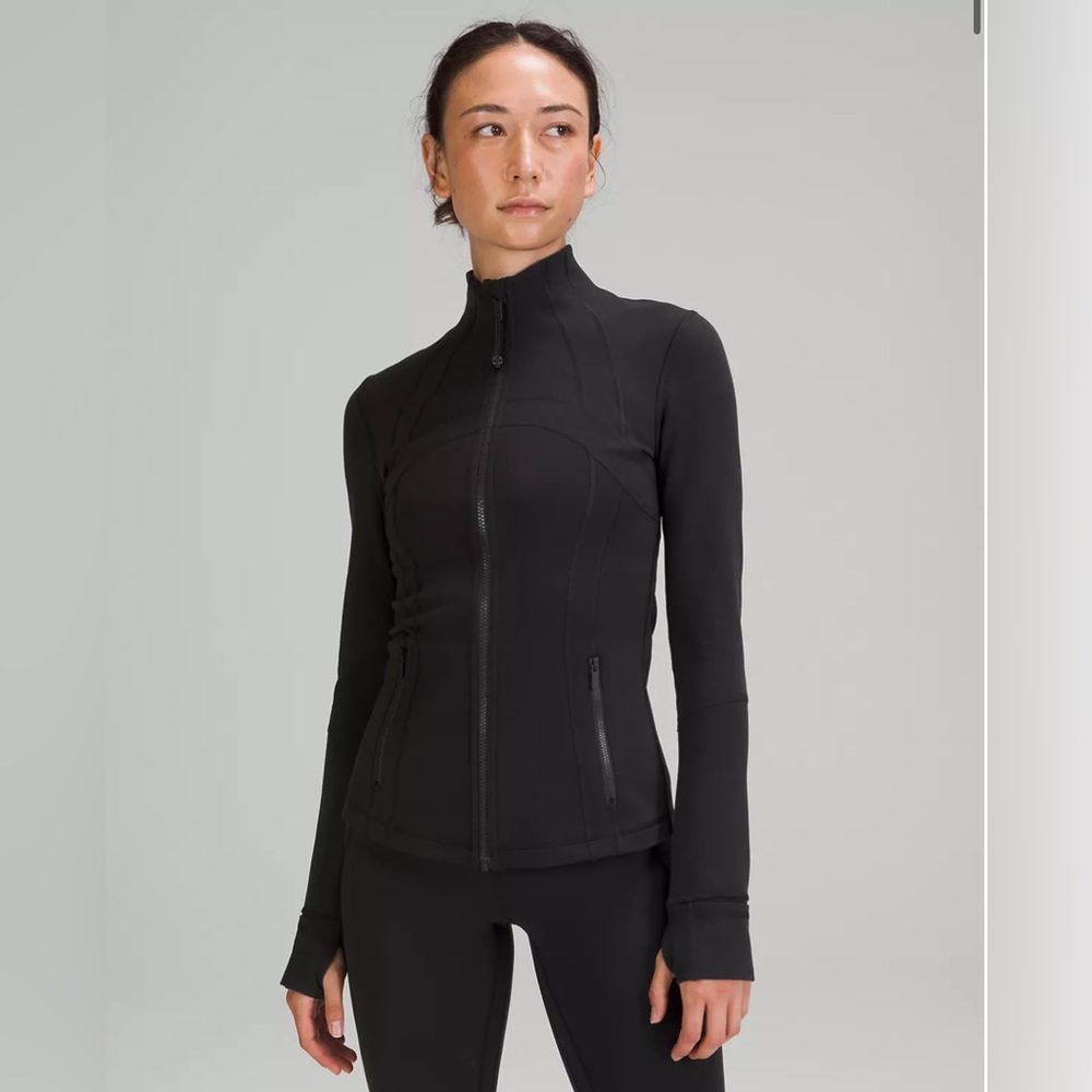 Lululemon Define Jacket Size 6 in Black Excellent Condition (3 Others For Sale)!